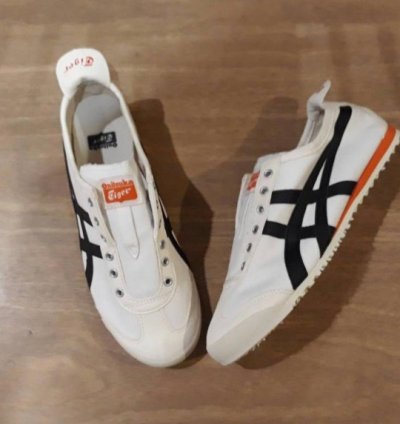 Onitsuka Tiger Slip On Black Orange Slipon