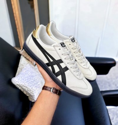Onitsuka Tiger Tokuten Black White Sneakers