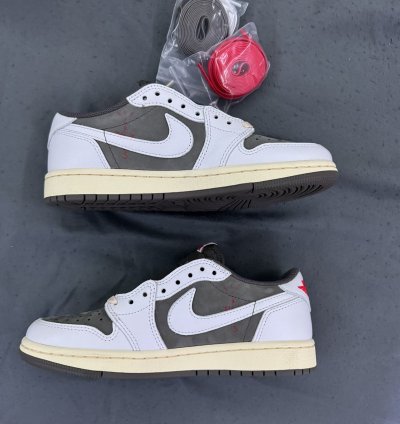 Jordan 1 Low Travis Scott Reverse Mocha