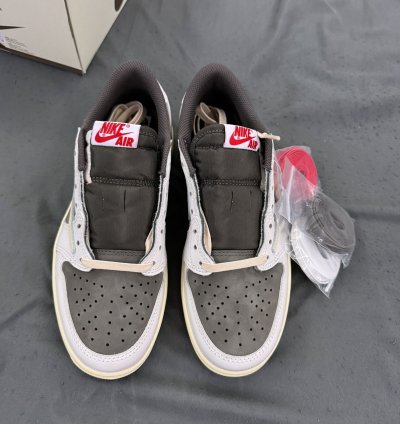 Jordan 1 Low Travis Scott Reverse Mocha