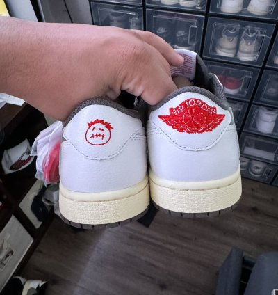 Jordan 1 Low Travis Scott Reverse Mocha