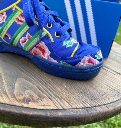 Adidas Jeremy Scott Wings Chinese New Year Sneakers Q21475