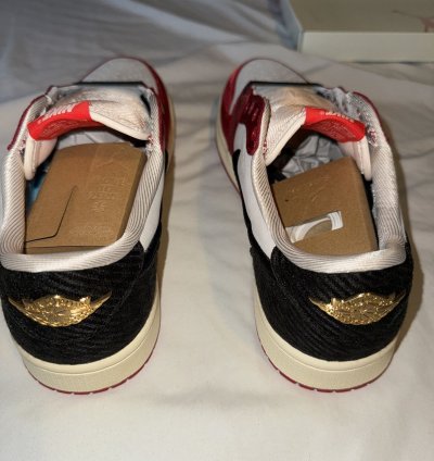 Jordan 1 Low Trophy Room