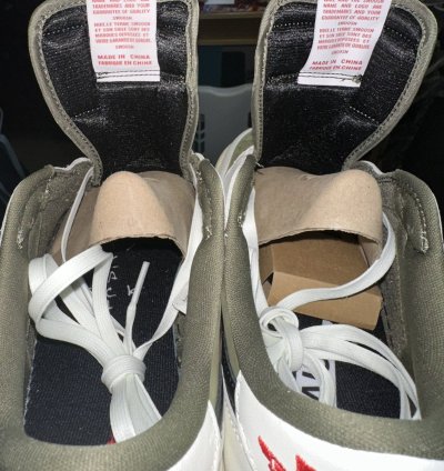 Jordan 1 Retro Low travis Scott Medium Olive