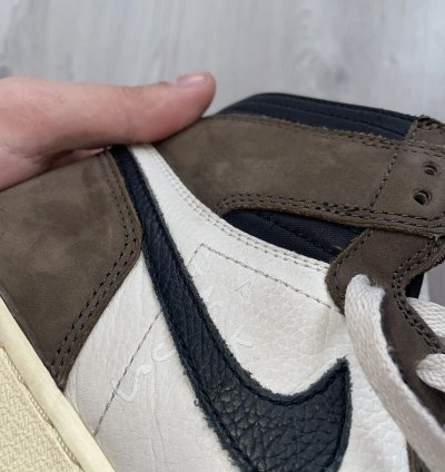 Wait Offers Jordan 1 Travis Scott