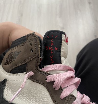 Wait Offers Jordan 1 Travis Scott
