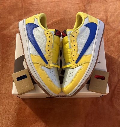 Jordan 1 Retro Low Og Sp Travis Scott Canary