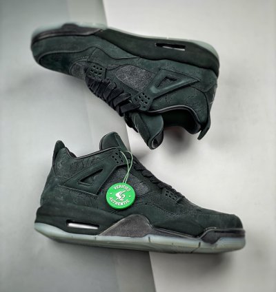 Nike Air Jordan 4 X Kaws Black 930155-001