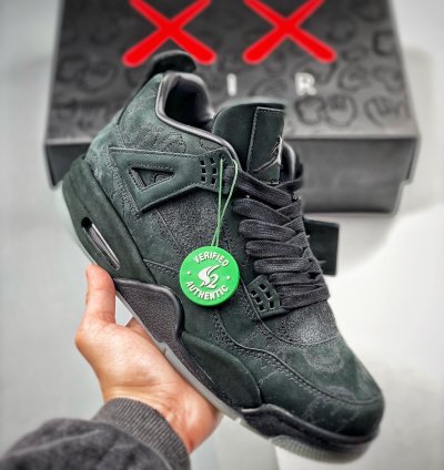 Nike Air Jordan 4 X Kaws Black 930155-001