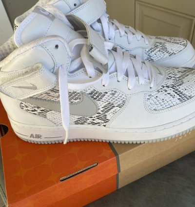 Vintage Nike Air Force 1 Mid Cocoa