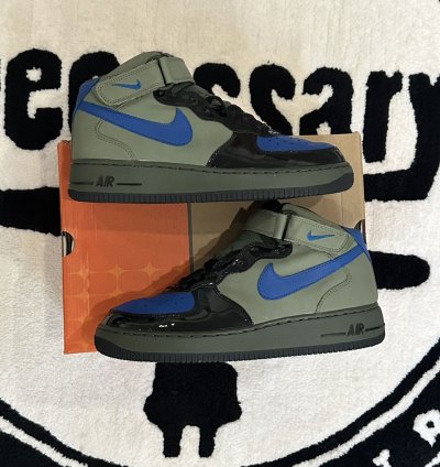 Vintage Nike Air Force 1 Mid Dirk