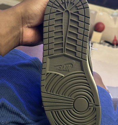 Jordan 1 Retro Low Og Sp Travis Scott Olive women