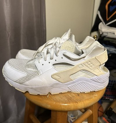 Vintage Nike Air Huarache Triple White 2016 Size 13