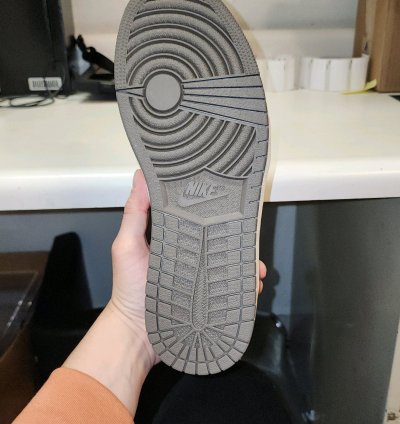 Jordan 1 Retro Low Travis Scott Reverse Mocha