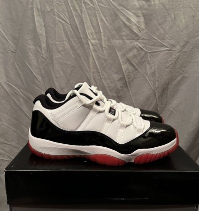Jordan 11 Low Concord Bred