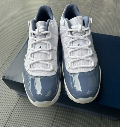 Jordan 11 Retro Low Diffused Blue