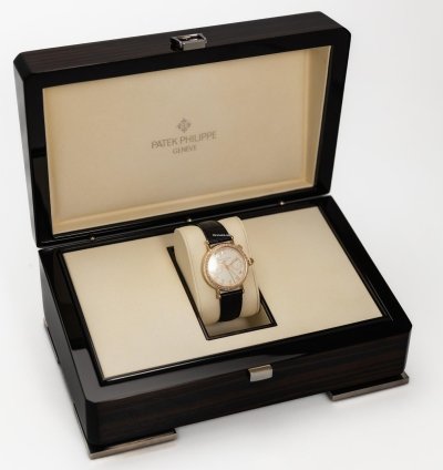 Patek Philippe Chronograph Ladies Split Second Chronograph Ref 7059- 18k Rose Ivory Dial Box Papers Bj-2012 Germany