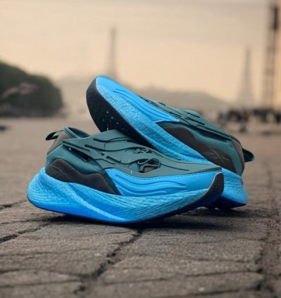 Reebok Floatride X Argus Black Blue Sneakers