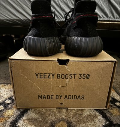 Adidas Yeezy Boost 350 Bred