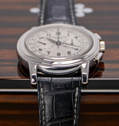Patek Philippe Chronograph Oversize Chronograph 5070g-001