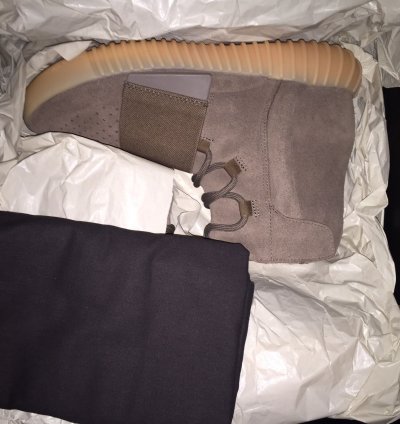 Adidas Yeezy Boost 750 Chocolate