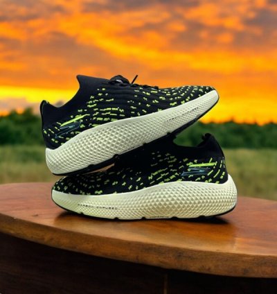 Skecher S Max Road Hyper Burst Green Sneakers
