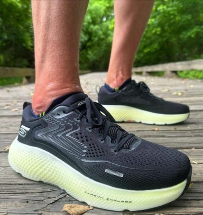Skechers Go Run Max Road 6 Running Shoes