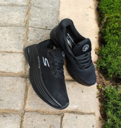 Skechers Go Walk Distance Walker Triple Black Sneakers