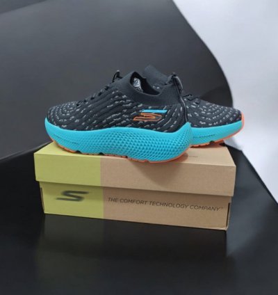 Skechers Max Road Hyper Burst Black Blue Sneakers