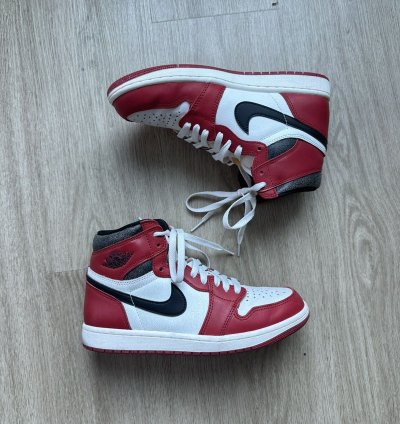 Air Jordan 1 Chicago Lost Found