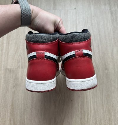 Air Jordan 1 Chicago Lost Found