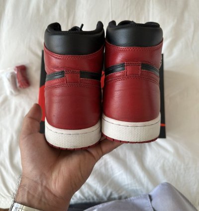 Air Jordan 1 Retro Bread 2016