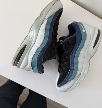 Vintage Nike Air Max 95 Y2k Rare Drill Sk8 Ocean Sneakers