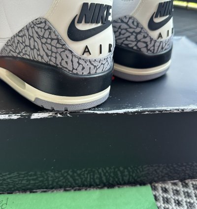 Jordan 3 Retro Reimagined White Cement Us9 5