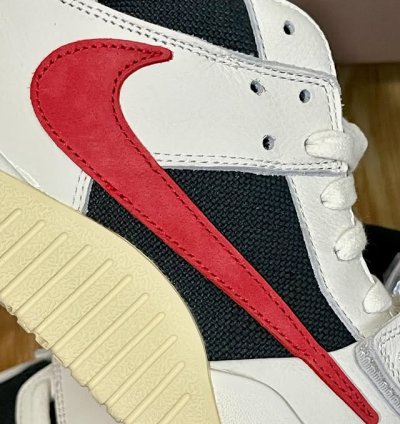 Travis Scott X Jordan Jumpman Jack university Red