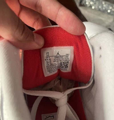 Jordan 3 White Cement