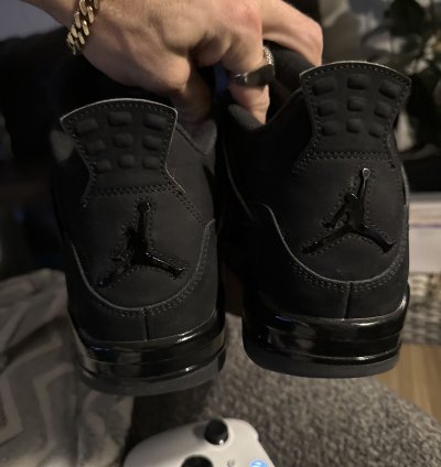 Jordan 4