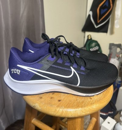 Vintage Nike Air Zoom Pegasus 38 Tcu 2022 Size 11 5