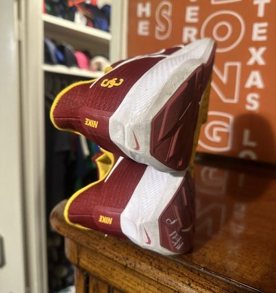 Vintage Nike Air Zoom Pegasus 39 Usc 2022 Size 13