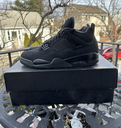 Jordan 4 Black Cat Retro