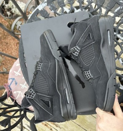 Jordan 4 Black Cat Retro