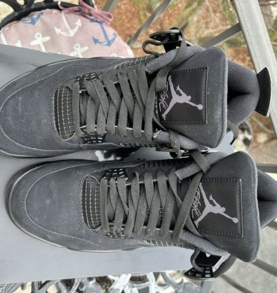 Jordan 4 Black Cat Retro