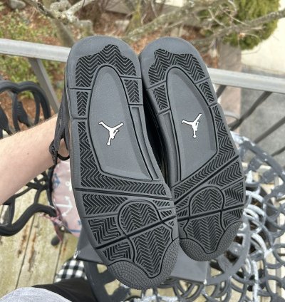 Jordan 4 Black Cat Retro