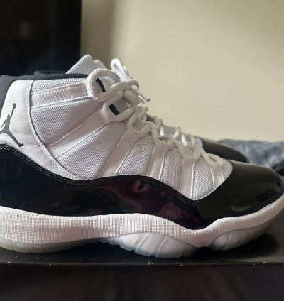 Air Jordan 11 Retro Concord 2018