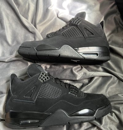 Jordan 4 Black Cats
