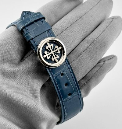 Patek Philippe Complications 5070g-001 Annual Calendar Chronograph White Gold Silver Dial 2003