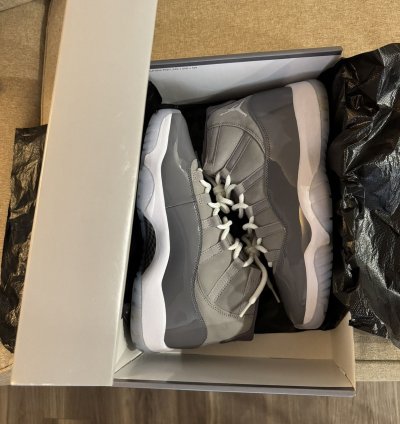 Air Jordan 11 Retro Cool Grey Men Size 10