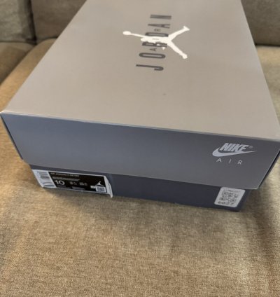 Air Jordan 11 Retro Cool Grey Men Size 10