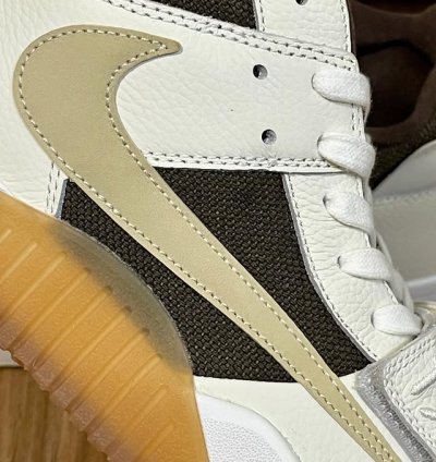 Travis Scott X Jordan Jumpman Jack sail