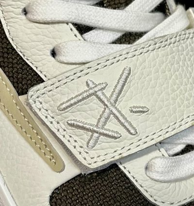 Travis Scott X Jordan Jumpman Jack sail